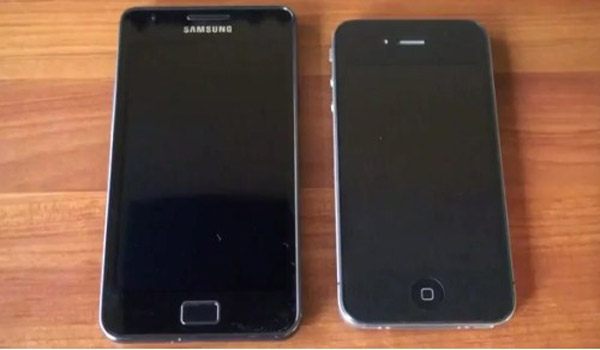 Айфон галакси 4. Картинки айфон 4s и самсунг галакси s2. S-2 S+4.