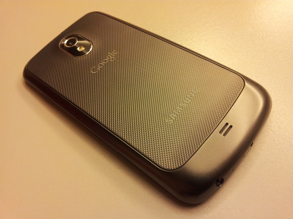 Galaxy Nexus Review Hands On Pic 2