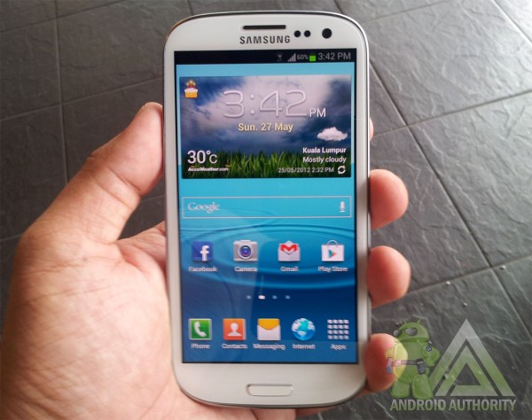 crucero crédito En honor Samsung Galaxy S3 Review - Best smartphone ever made? [Video] - Android  Authority