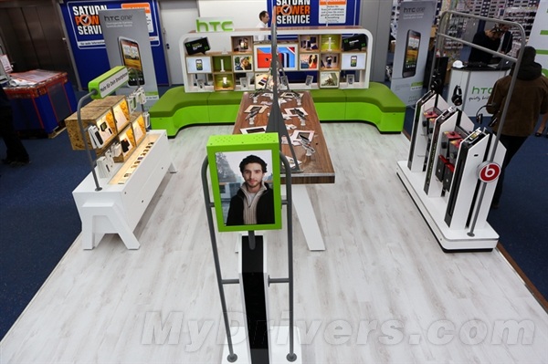 HTC concept retail store
