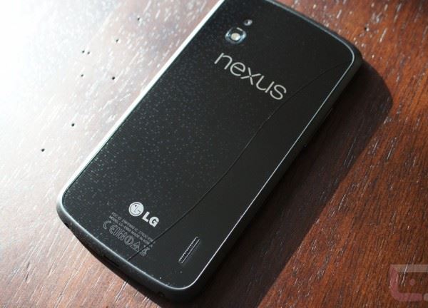 nexus-4-glass-back 