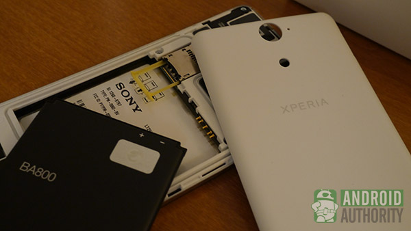 sony-xperia-v-review-13