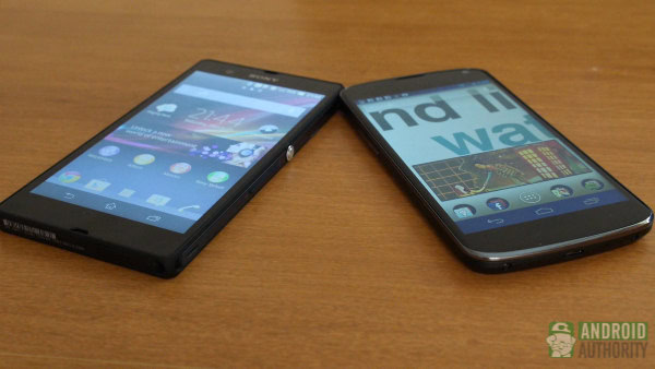 Sony Xperia Z vs Google Nexus 4 aa (19)