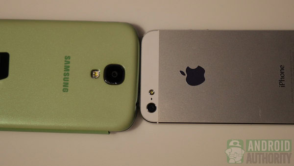 samsung galaxy s4 vs iPhone 5 1 aa 600