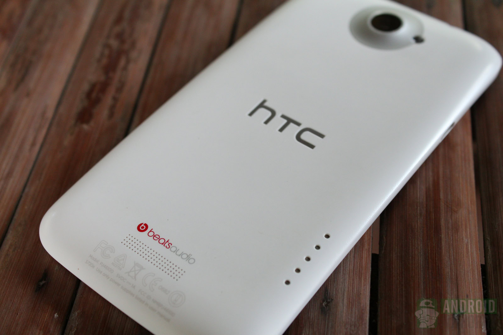 HTC One X Logo aa 7 1600