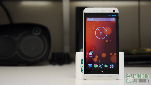htc one vs google play edition aa gpe standing