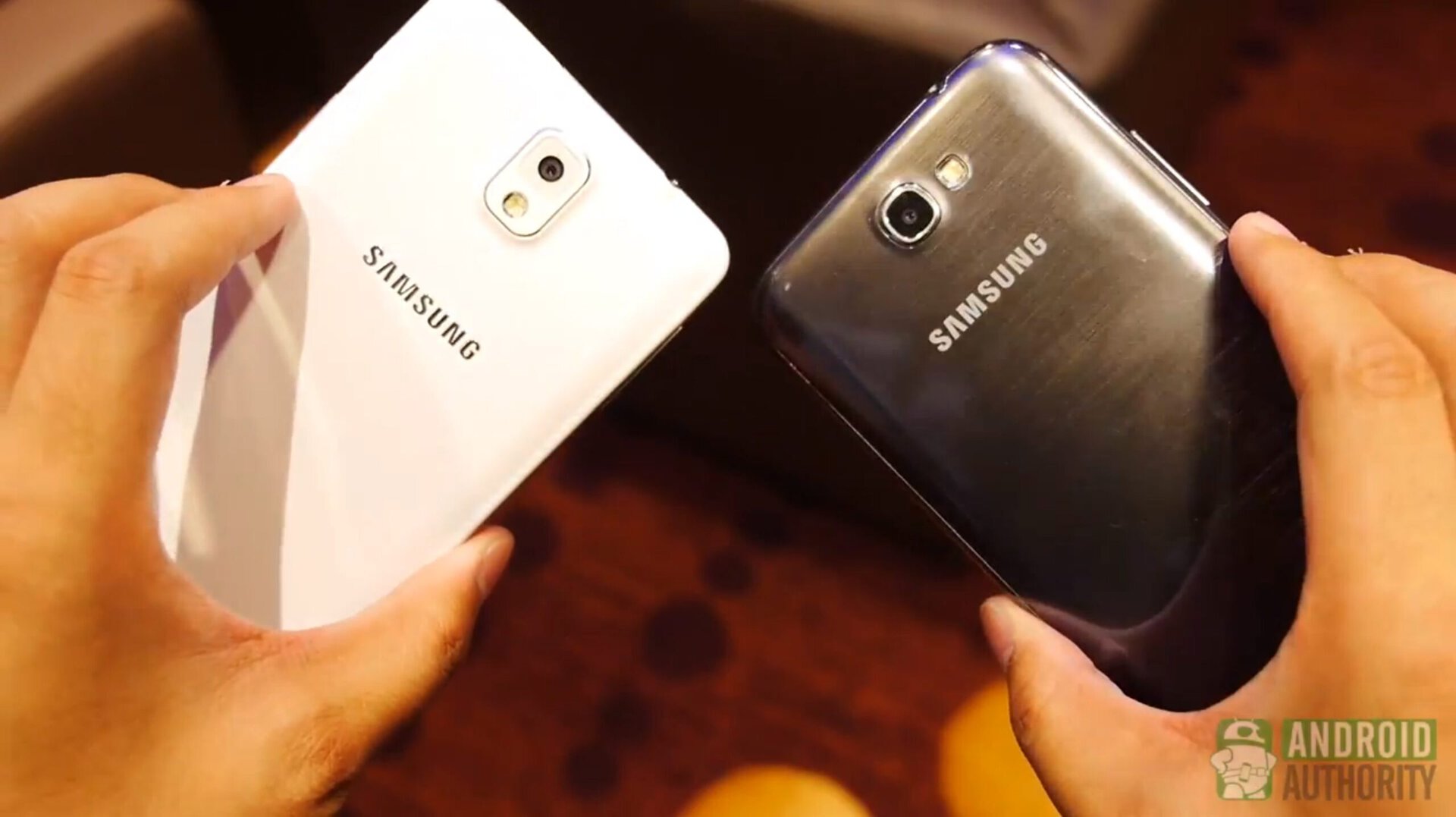 note2-vs-note3-back-side-angles copy