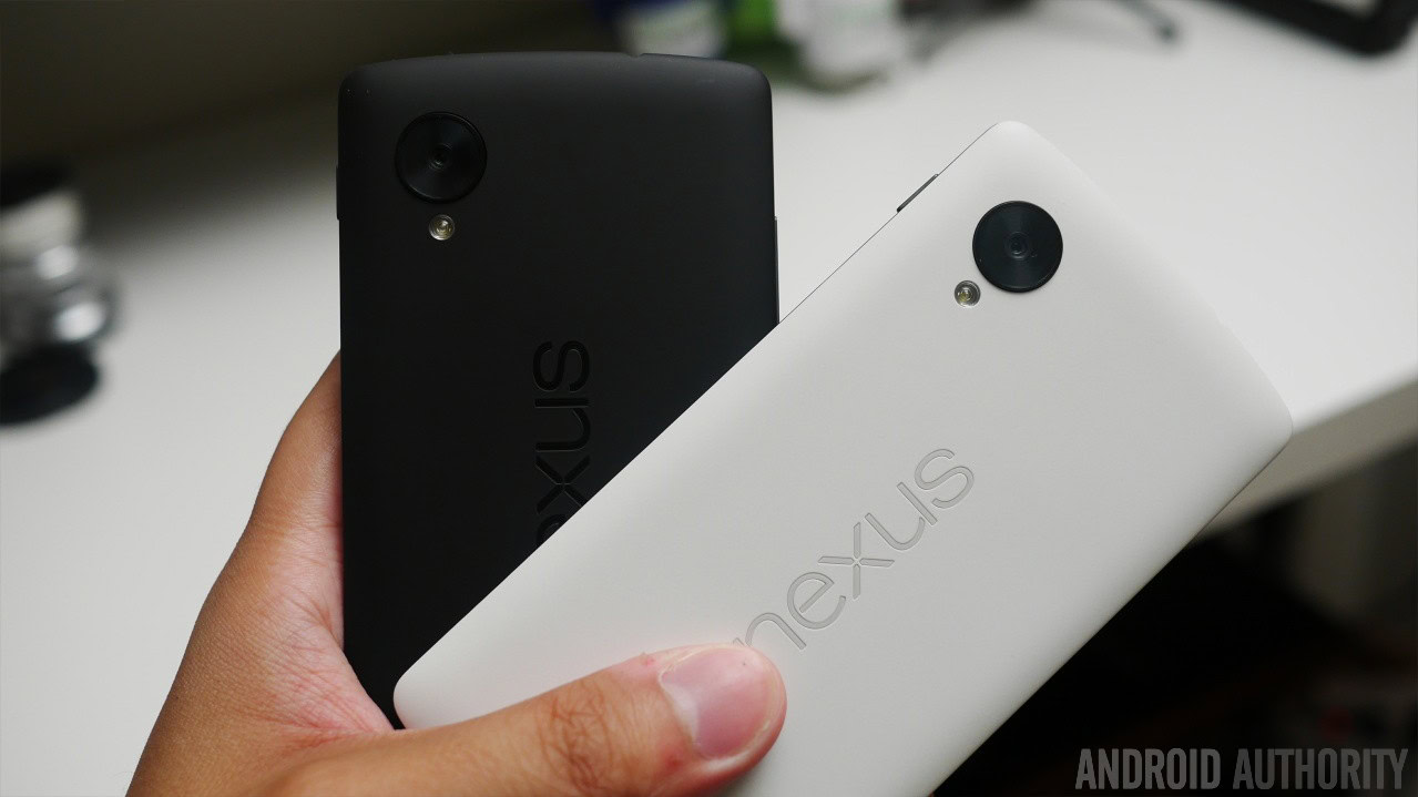 Google Nexus 5 black vs white aa 8