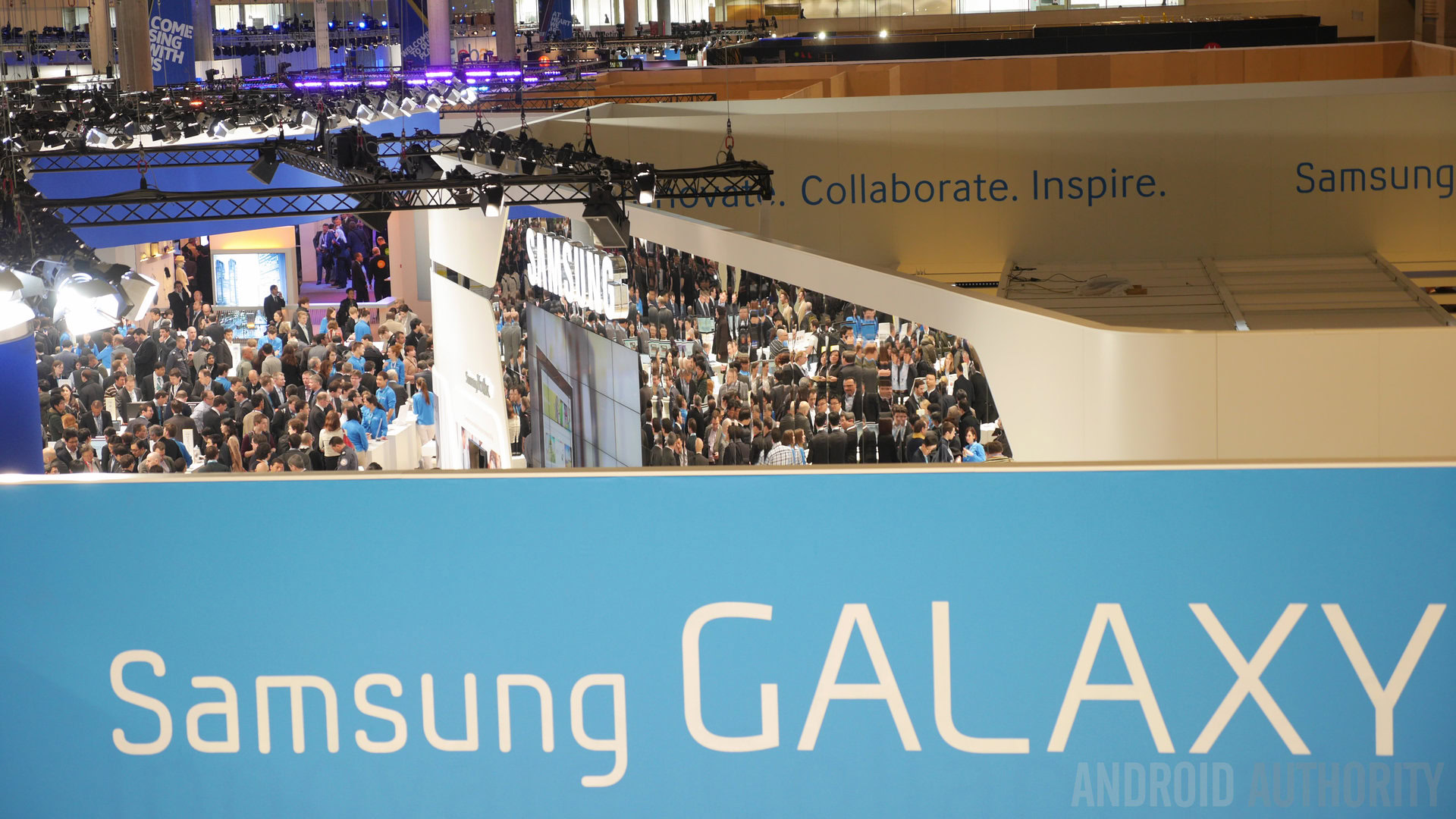 Samsung-Galaxy-MWC-2013-3