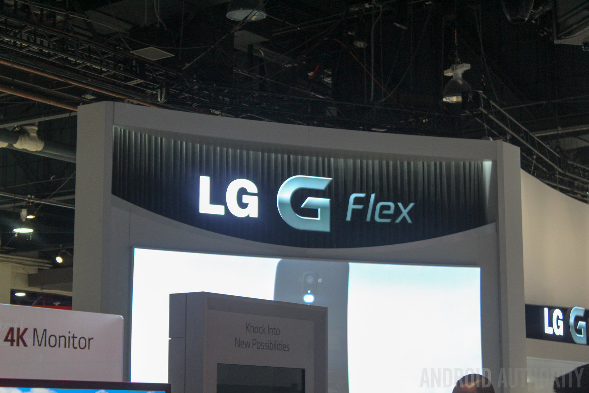 LG G Flex CES 2014-1