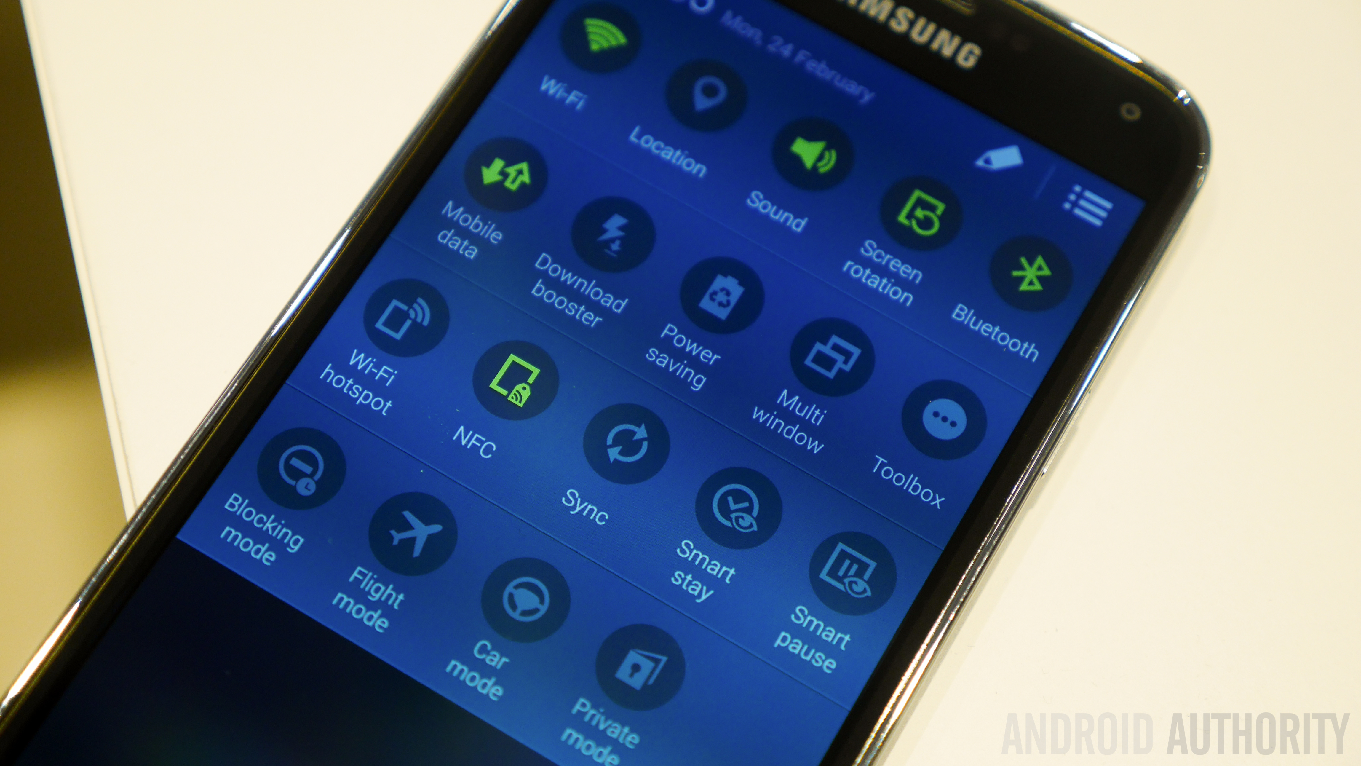 Samsung Galaxy S5 Hands on MWC 2014-1160031