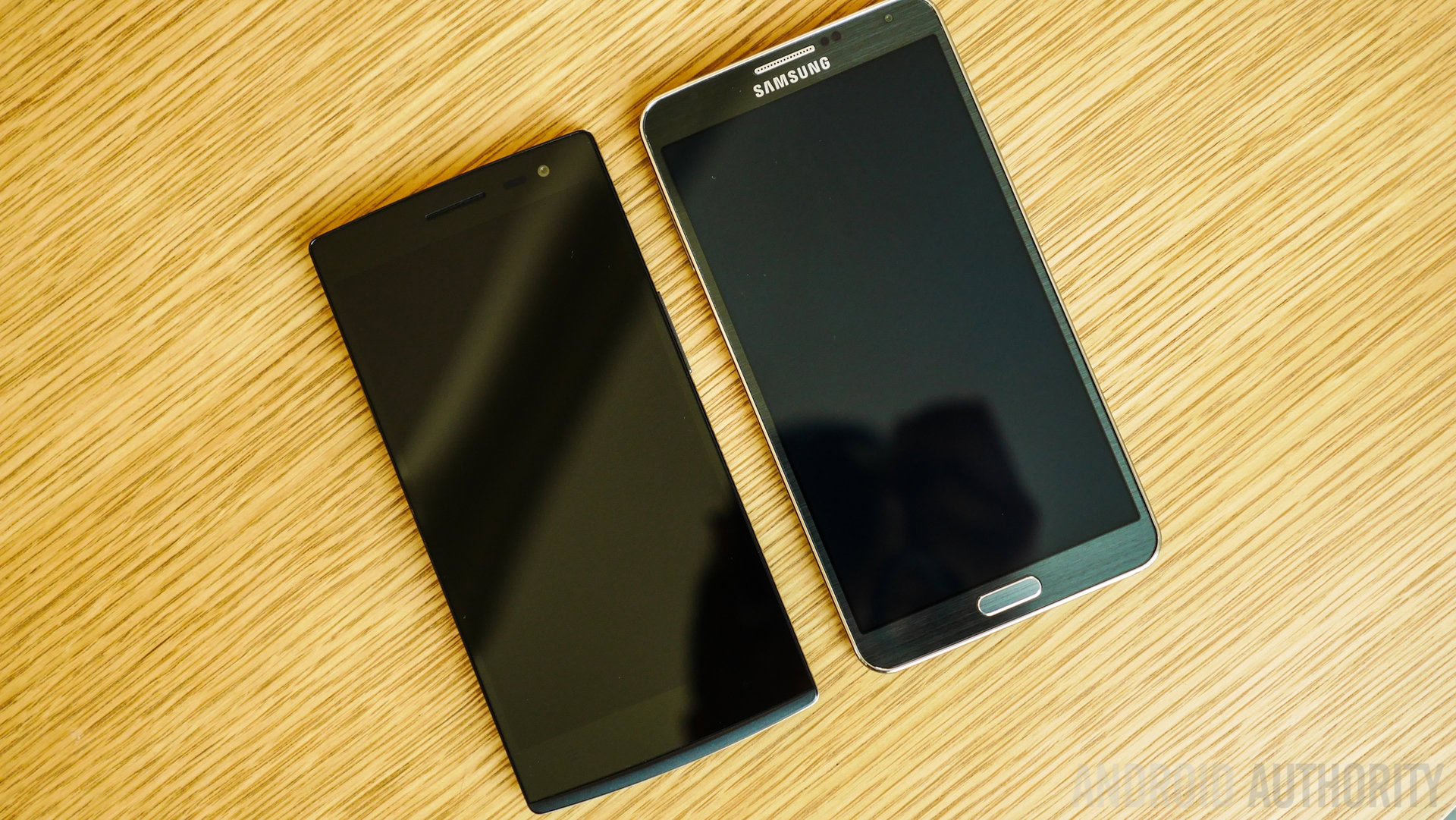 Find 7 Quad HD vs Samsung Galaxy Note 3-1180971