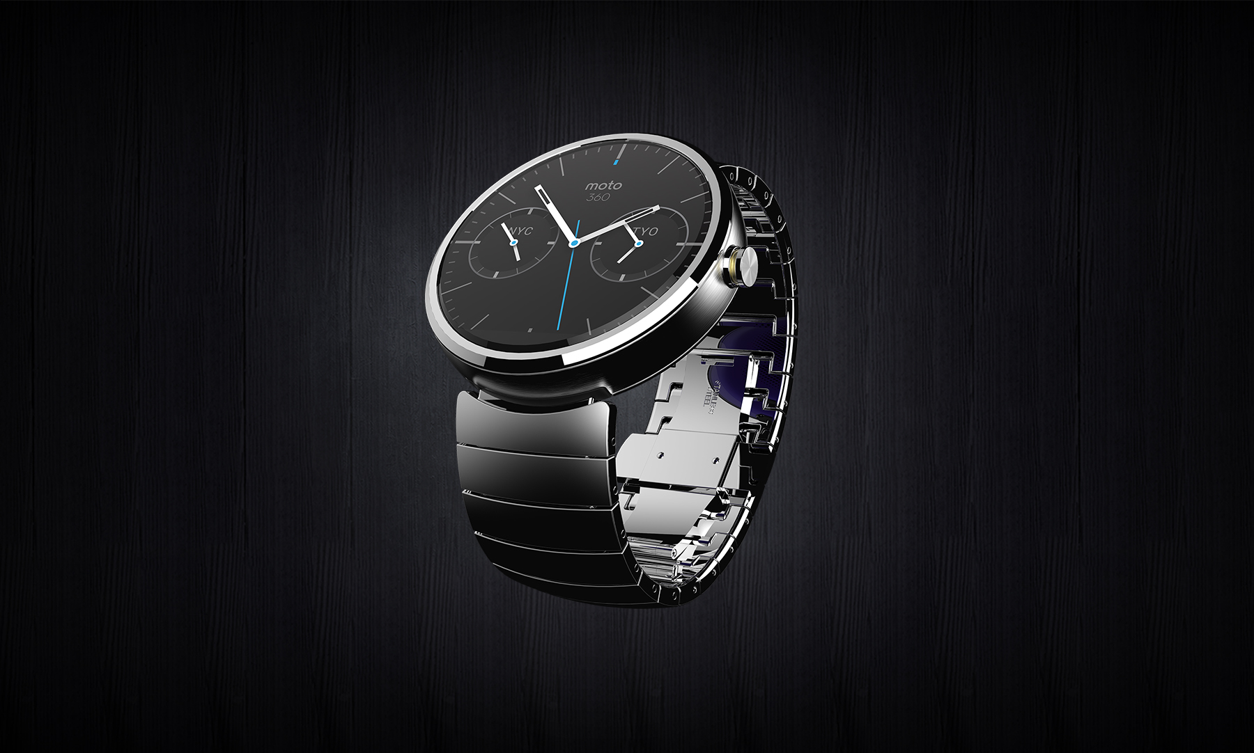The Moto 360 attempts to break the mold in terms of smartwatch design.