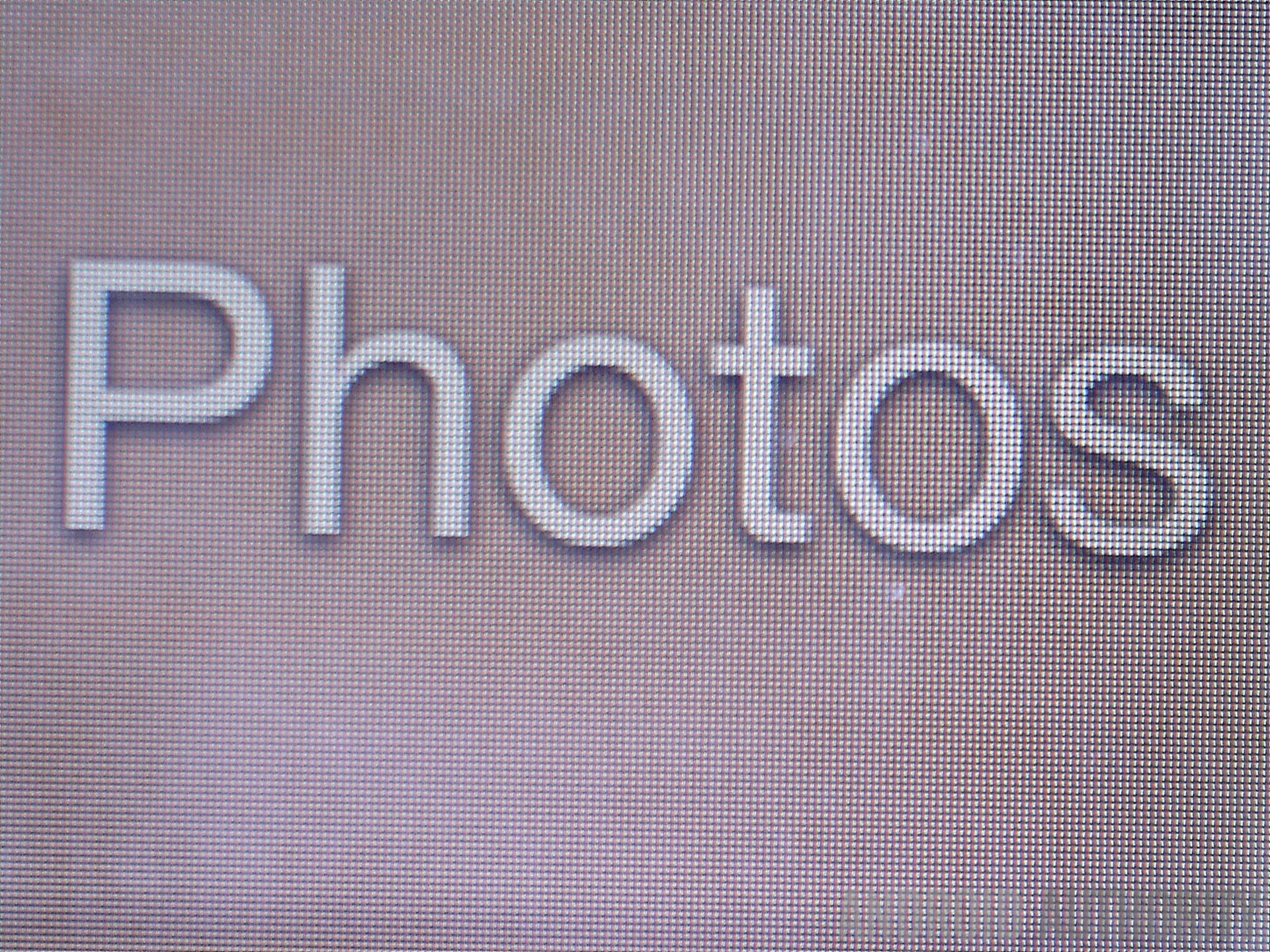 Quad HD vs 1080p displays closeup comparison