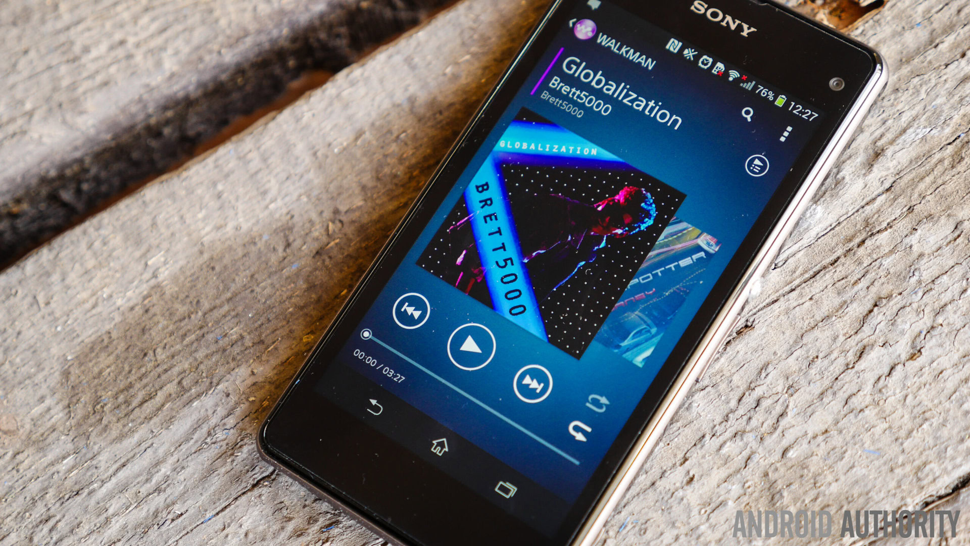 sony xperia z1 compact-5