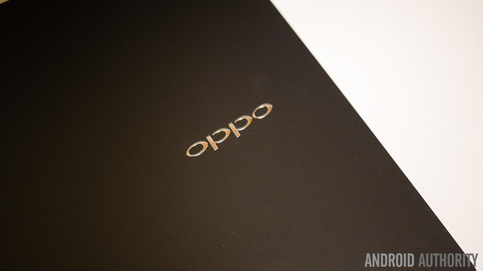 oppo find 7 7a unboxing first impressions (1 of 27)
