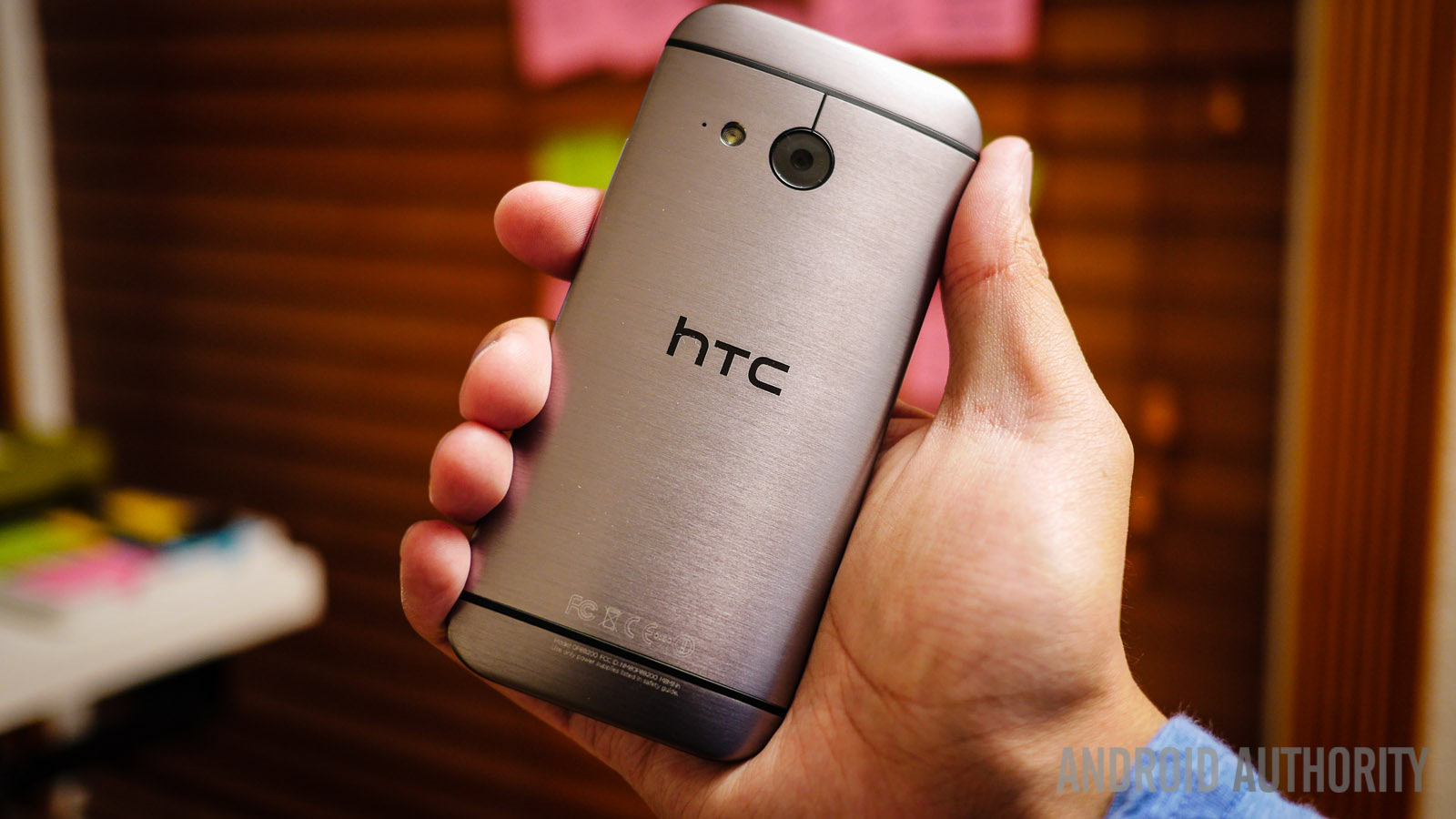 htc one mini 2 first look (10 of 22)