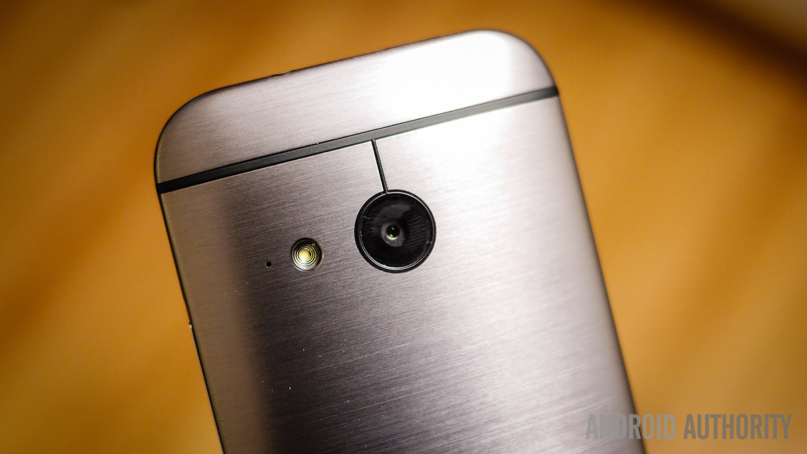 htc one mini 2 first look (13 of 22)