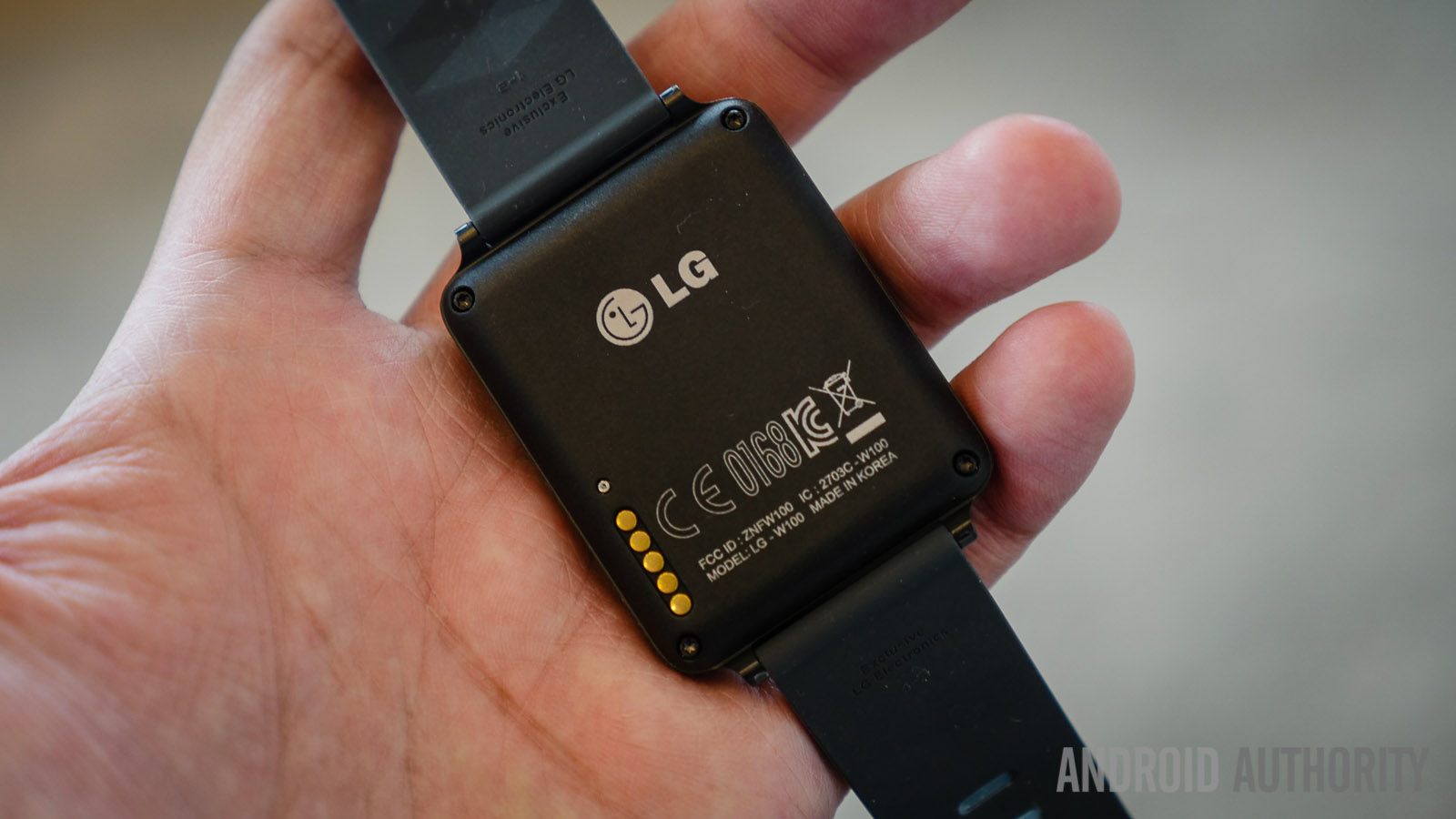 LG G Watch unboxing initial setup (5 of 13)