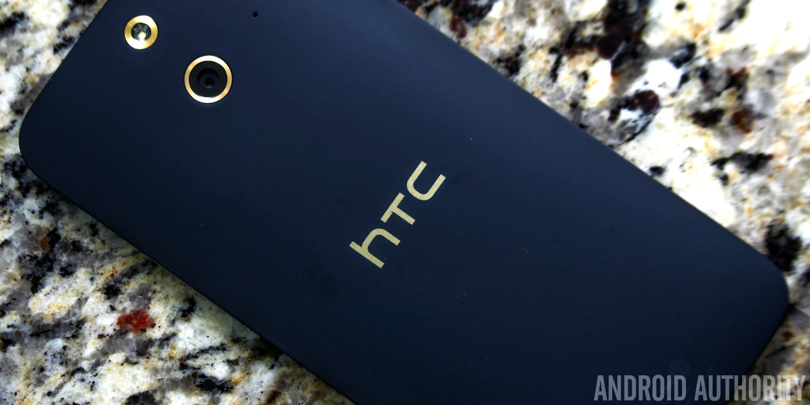 HTC One E8 Brand Logo 4