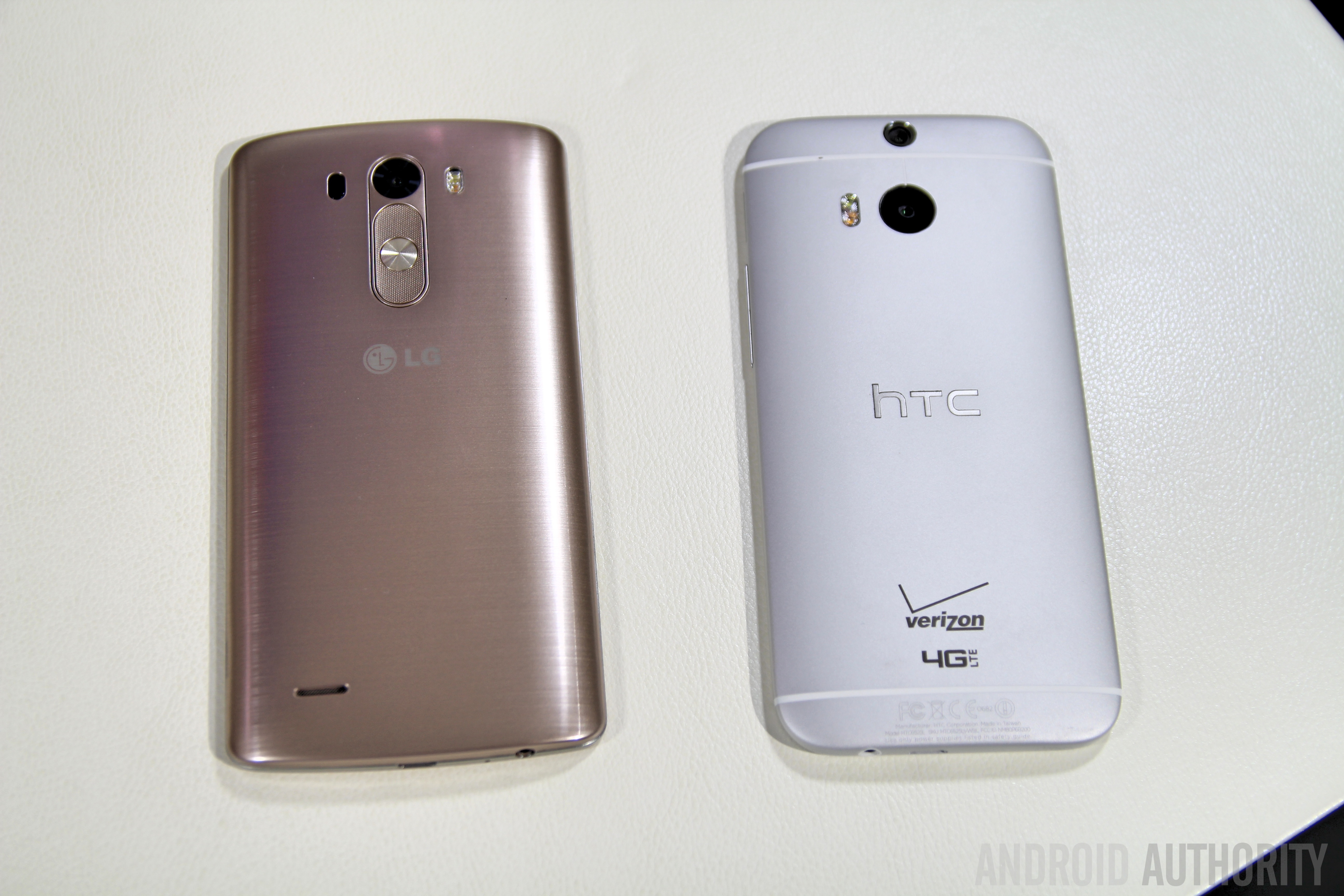 LG G3 Vs HTC One M8-61