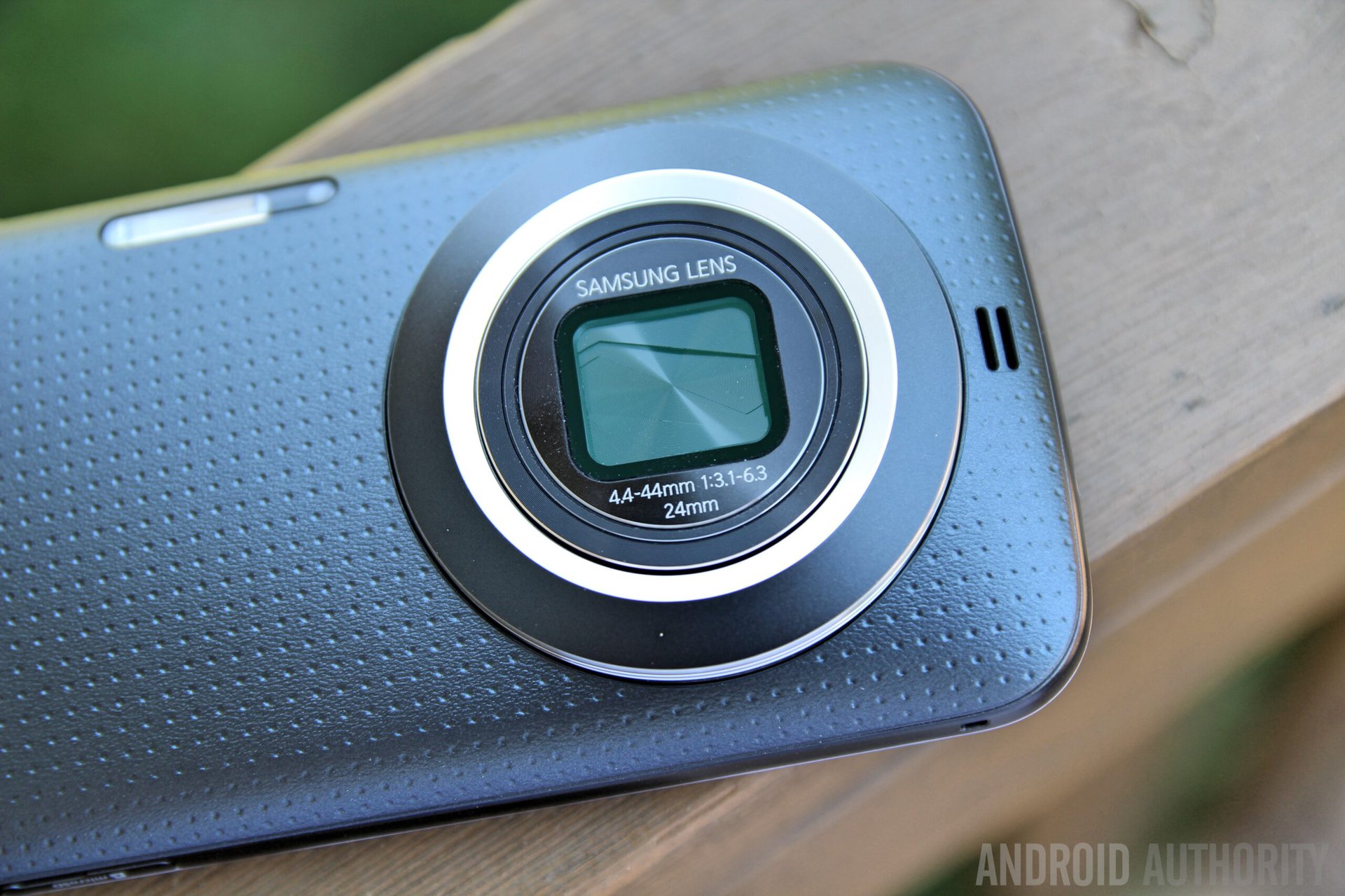 Samsung Galaxy K Zoom-19