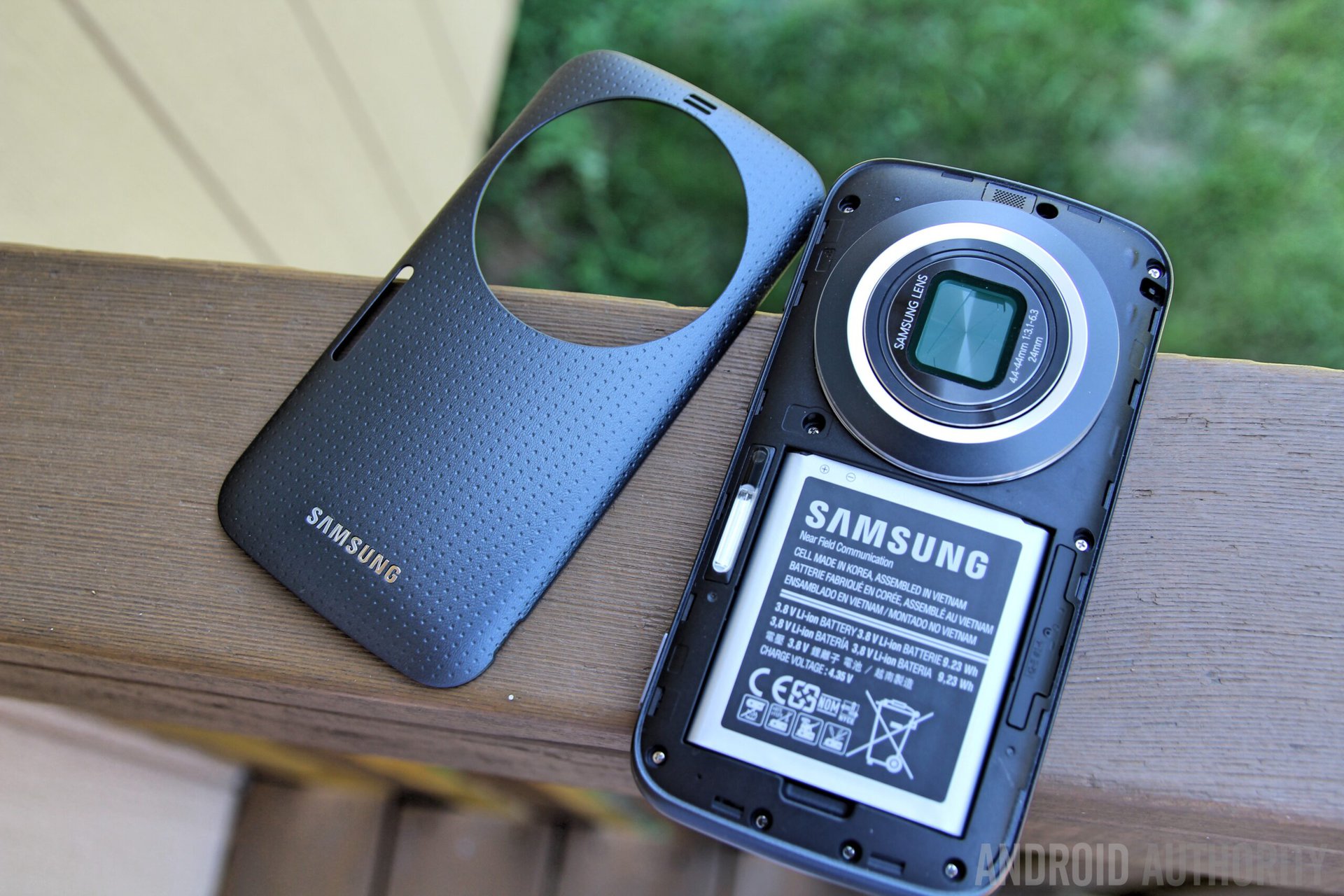 Samsung Galaxy K Zoom-21