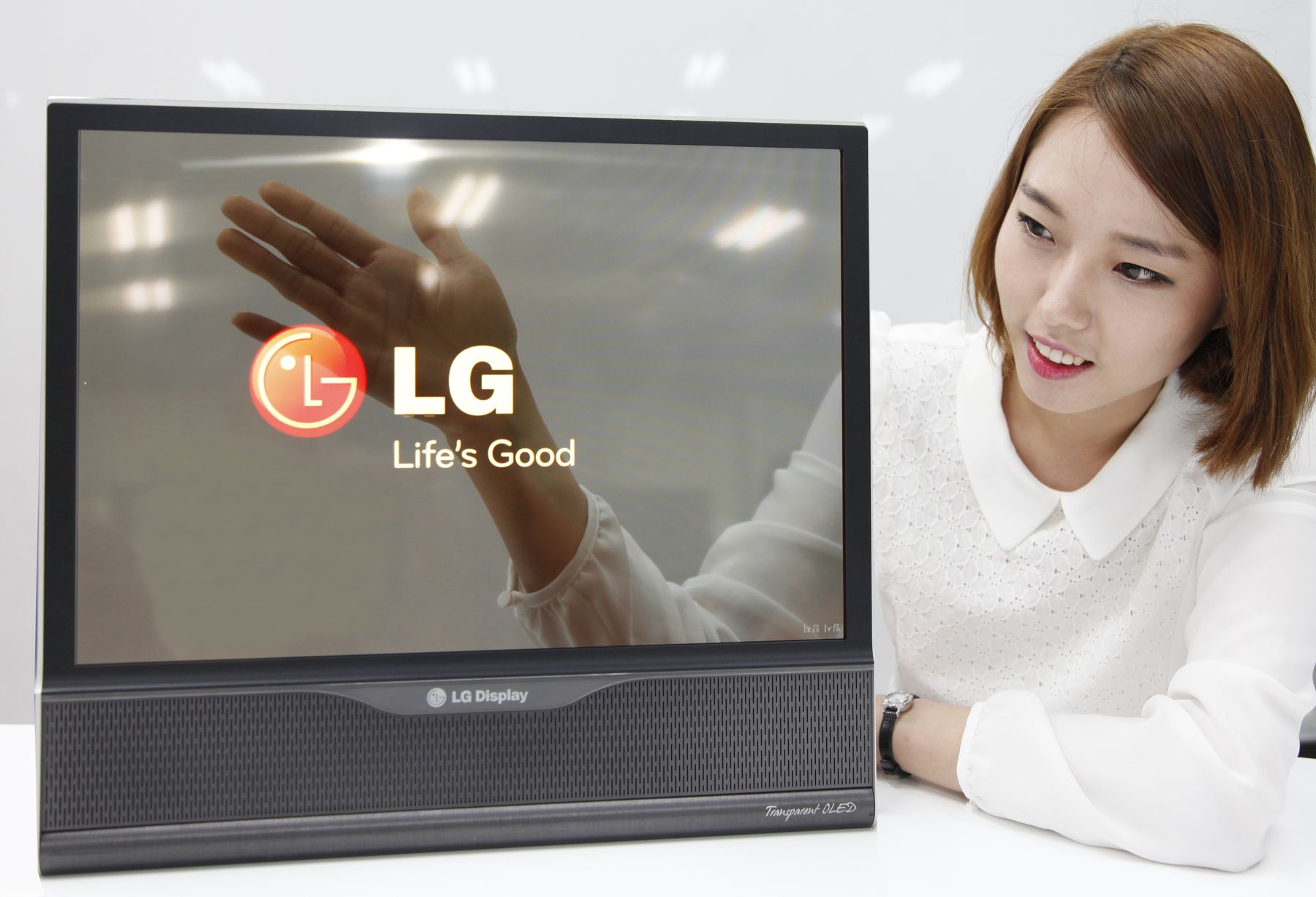 Transparent LG OLED