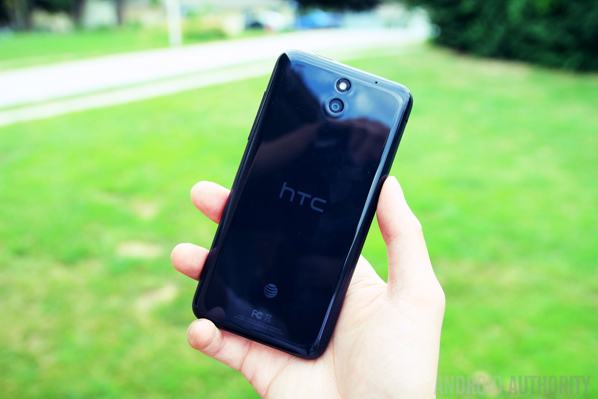 HTC Desire 610-4