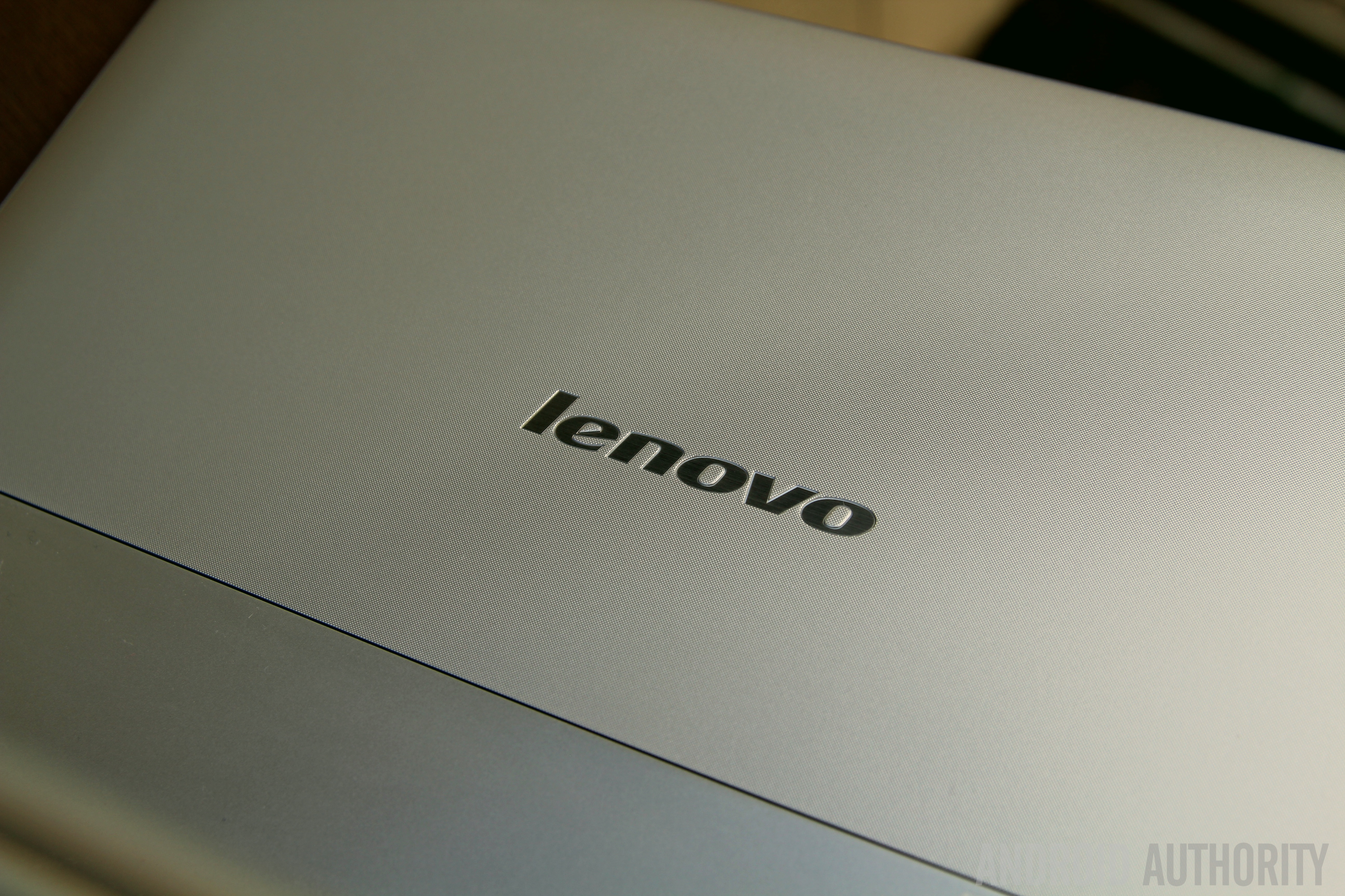 Lenovo Yoga Tablet 10 HD+-27