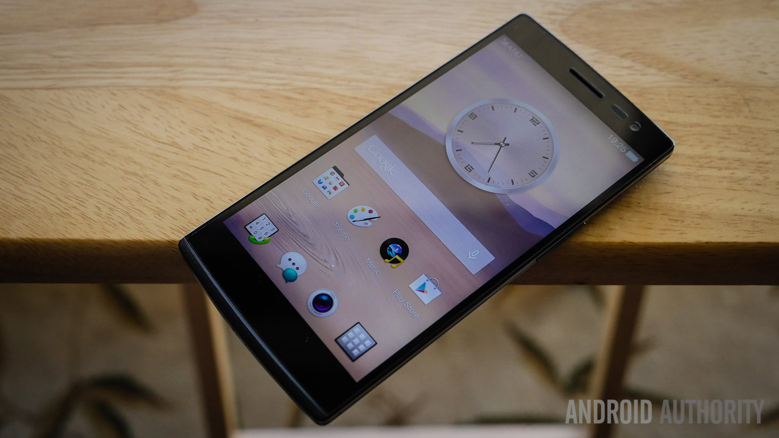 The OPPO Find 7.