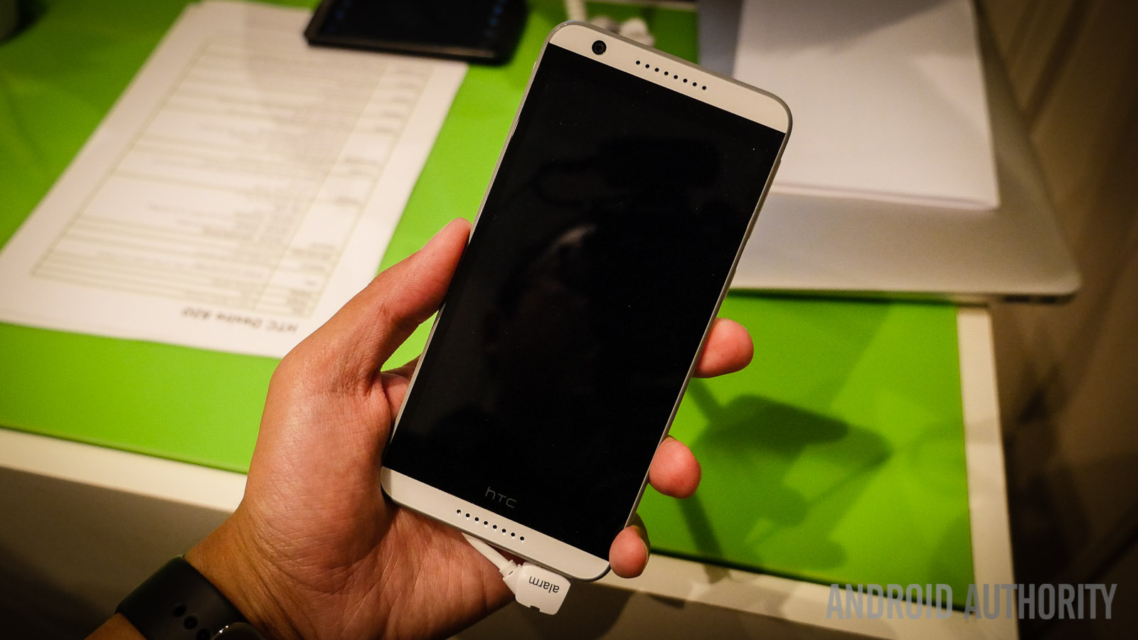 htc desire 820 first look aa (1 of 20)