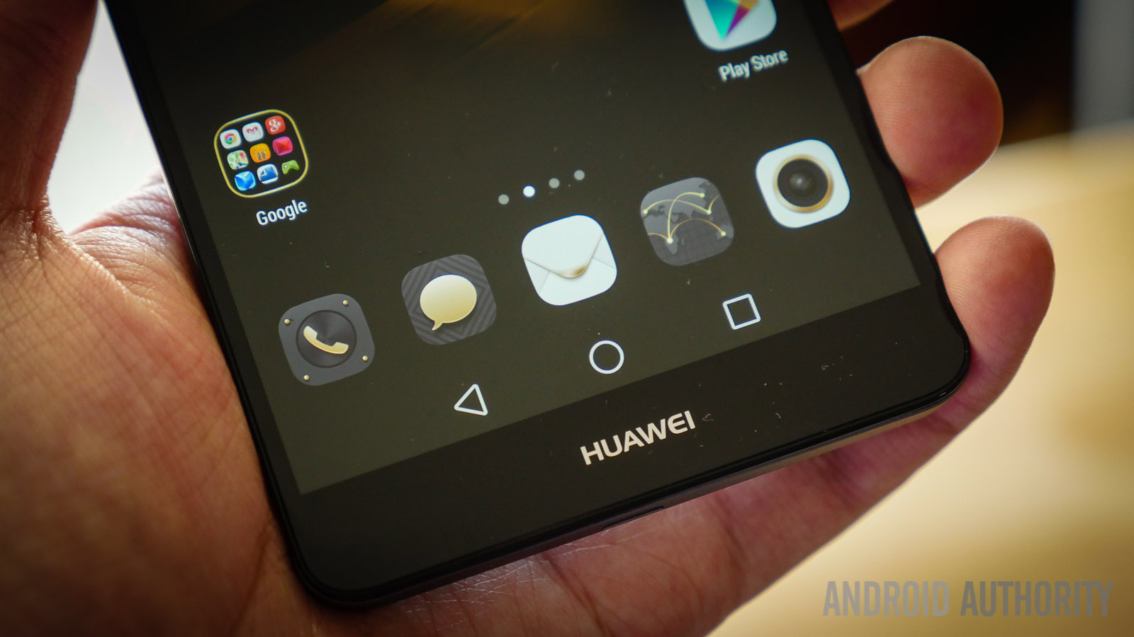 Huawei Ascend Mate 7 review: A huge metal phone with the battery life to  match - CNET