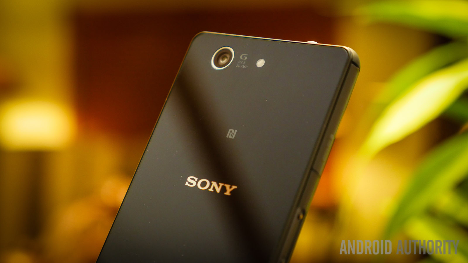 sony xperia z3 compact unboxing first impressions aa (12 of 21)