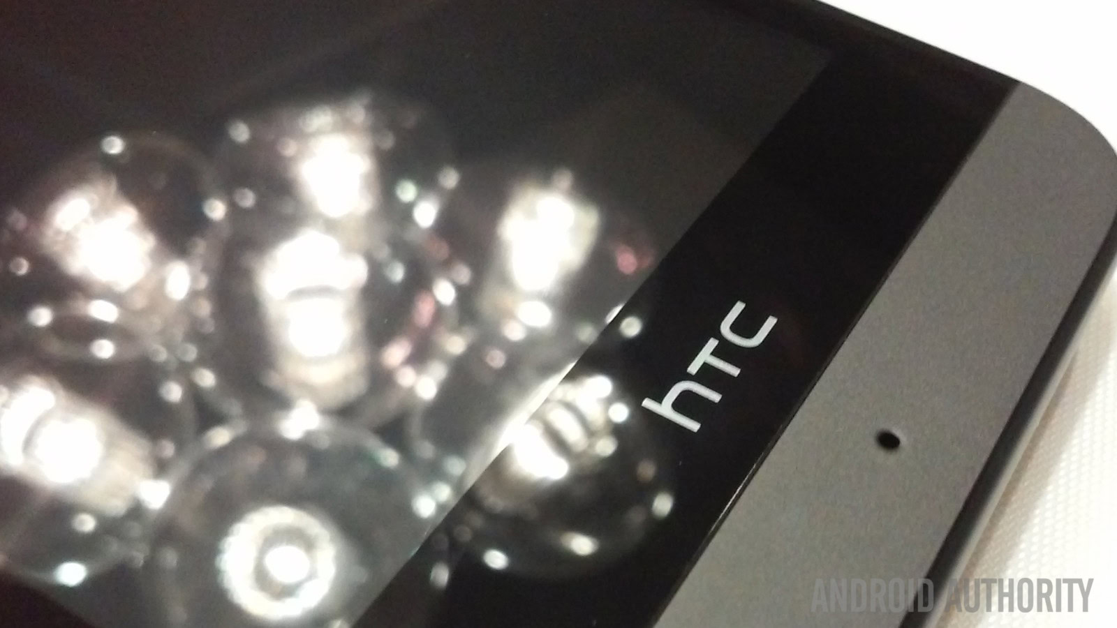 HTC Desire 510 Bottom Bar