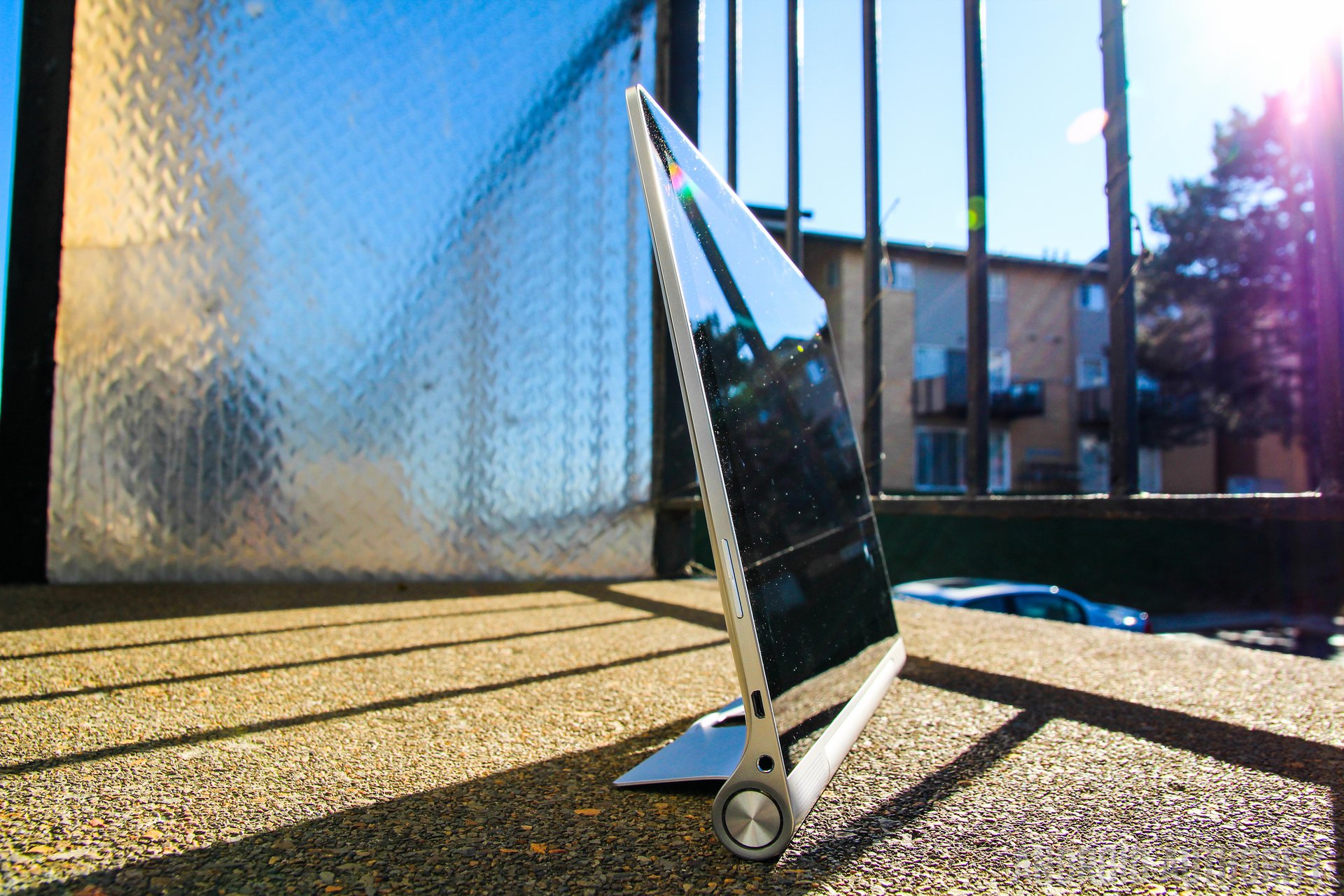 Lenovo Yoga Tablet 2 Pro-22
