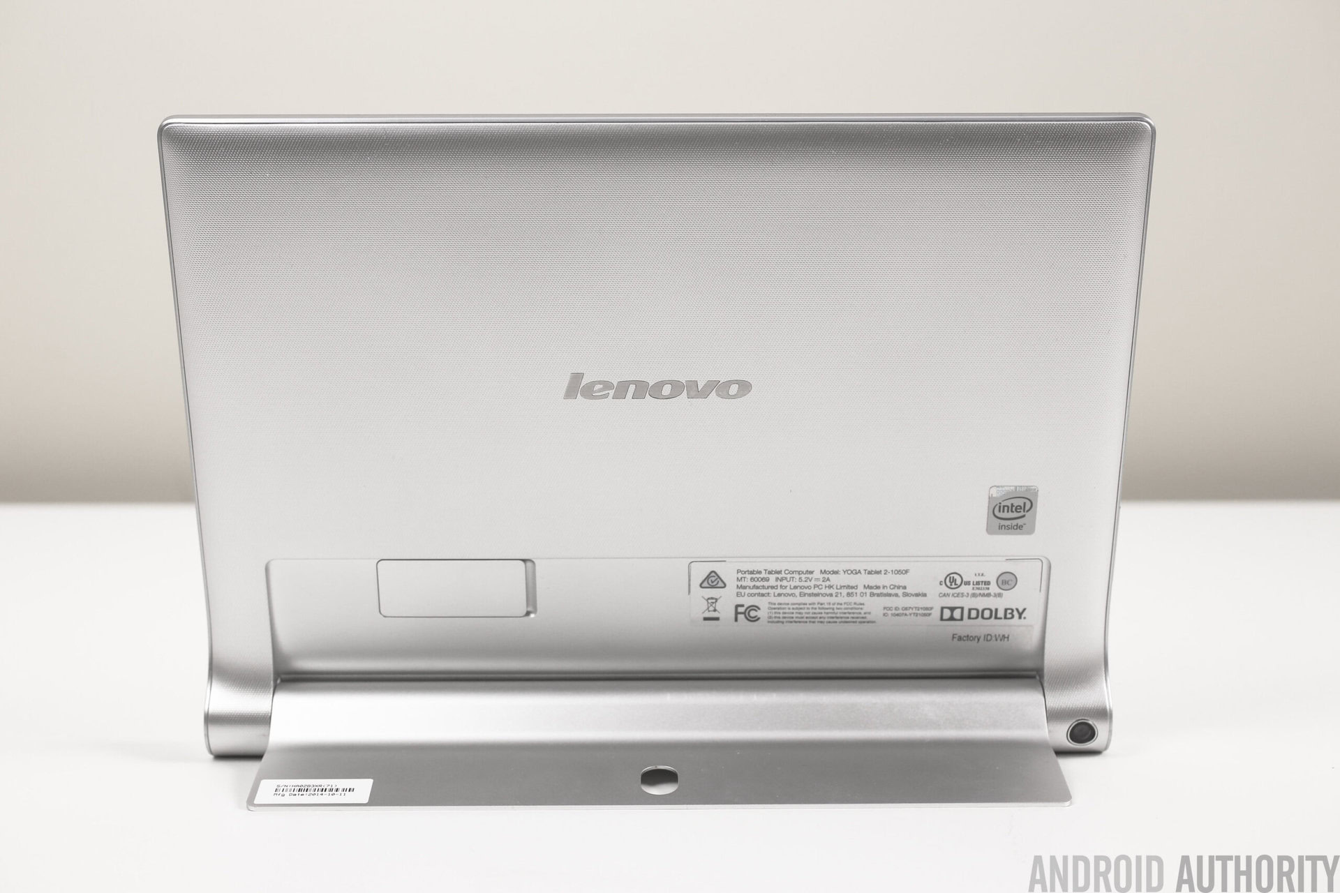 Lenovo-Yoga-Tablet-7