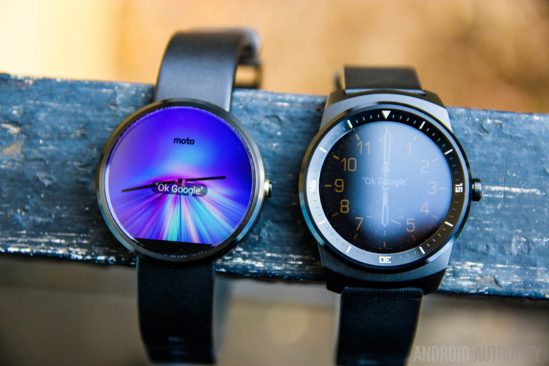 Moto 360 vs LG G Watch R-10