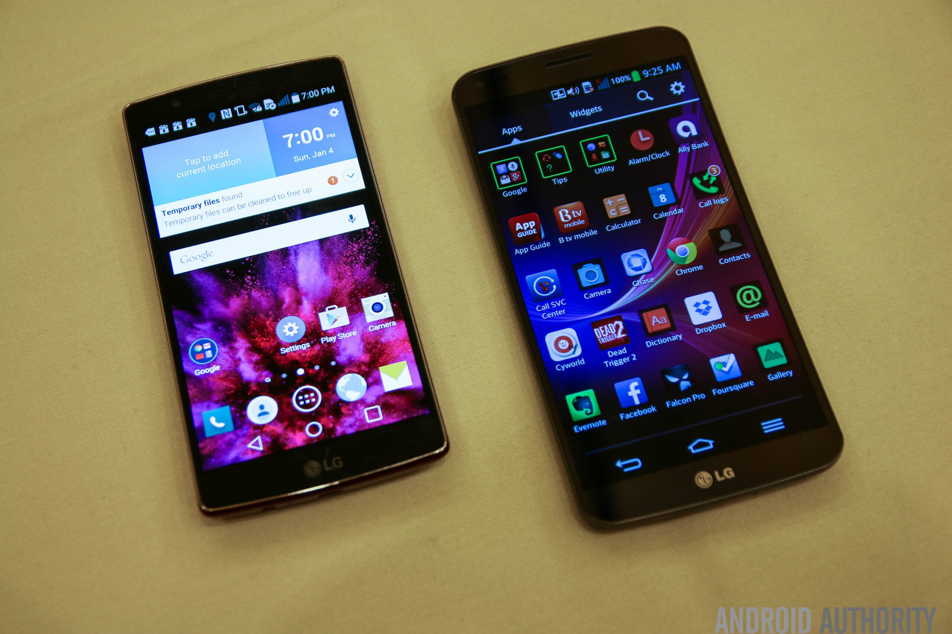 LG G Flex vs LG G Flex 2-14