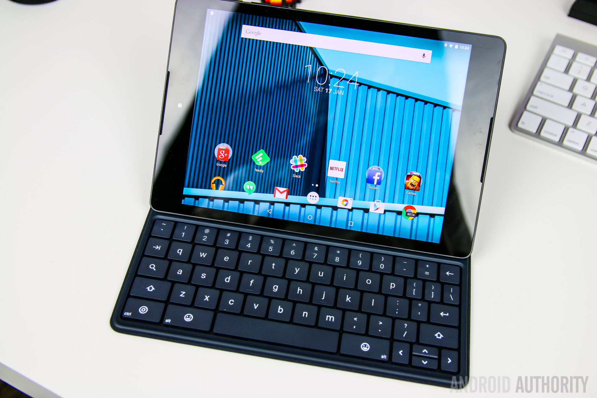 Nexus 9 Keyboard Folio-6