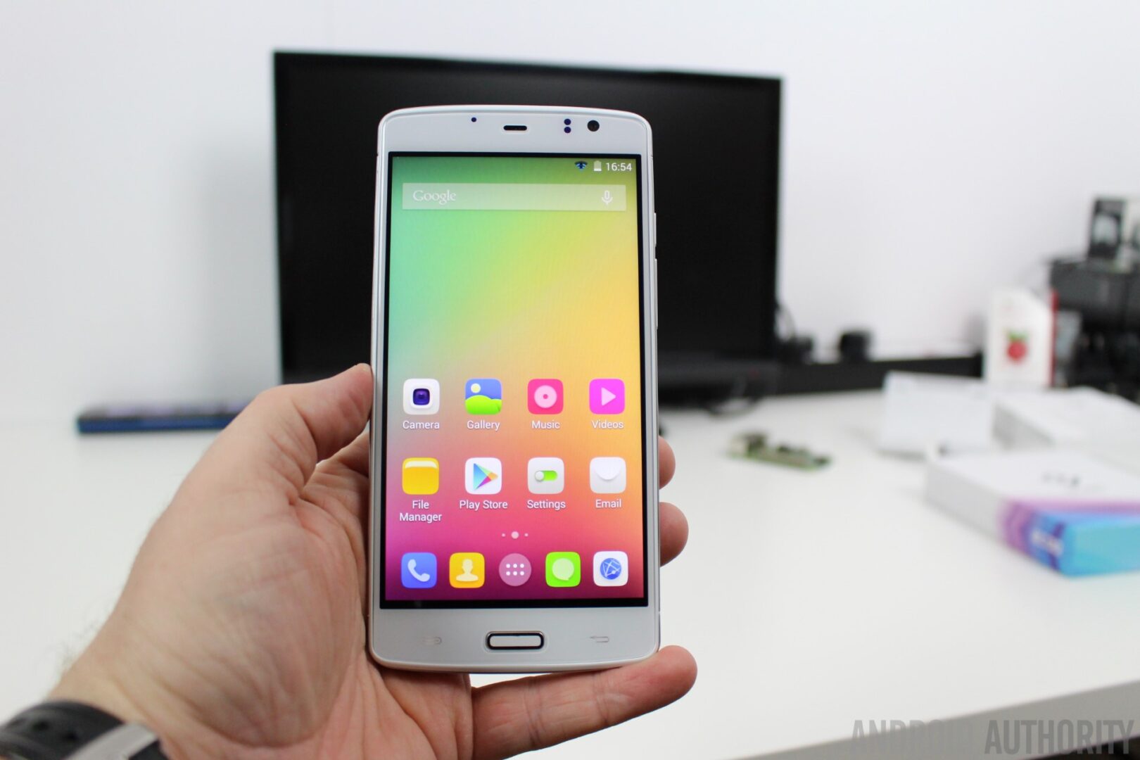 Ecoo Aurora E04 review - Android Authority
