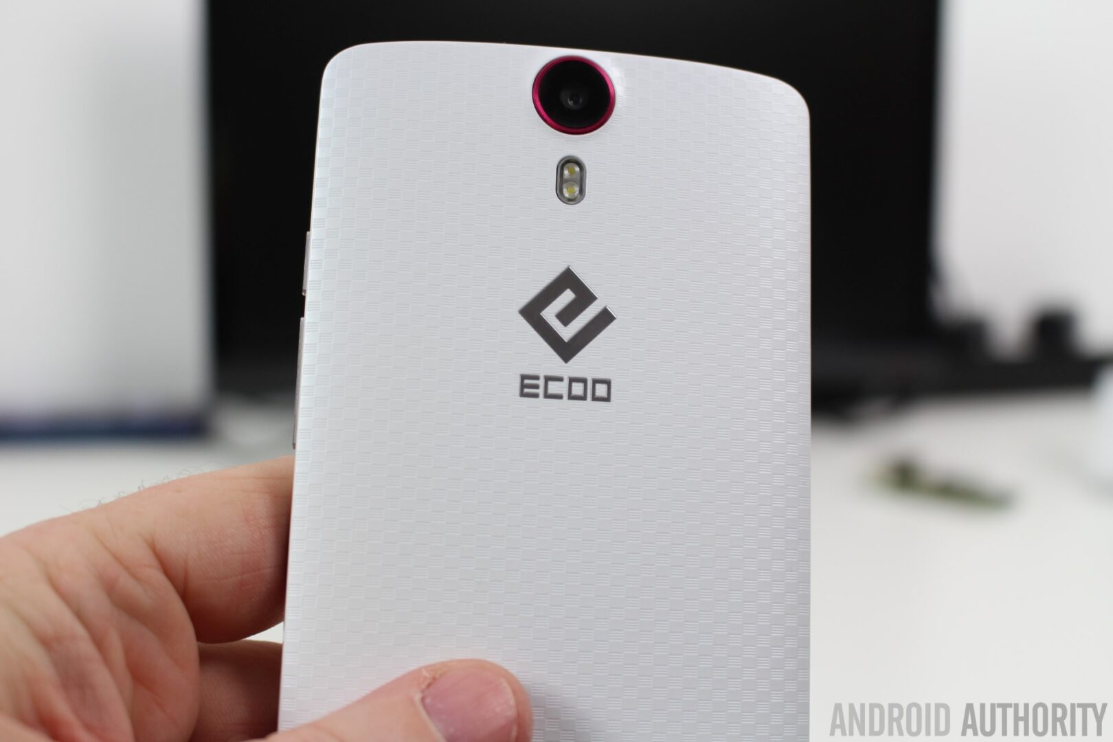 Ecoo Aurora E04 review - Android Authority