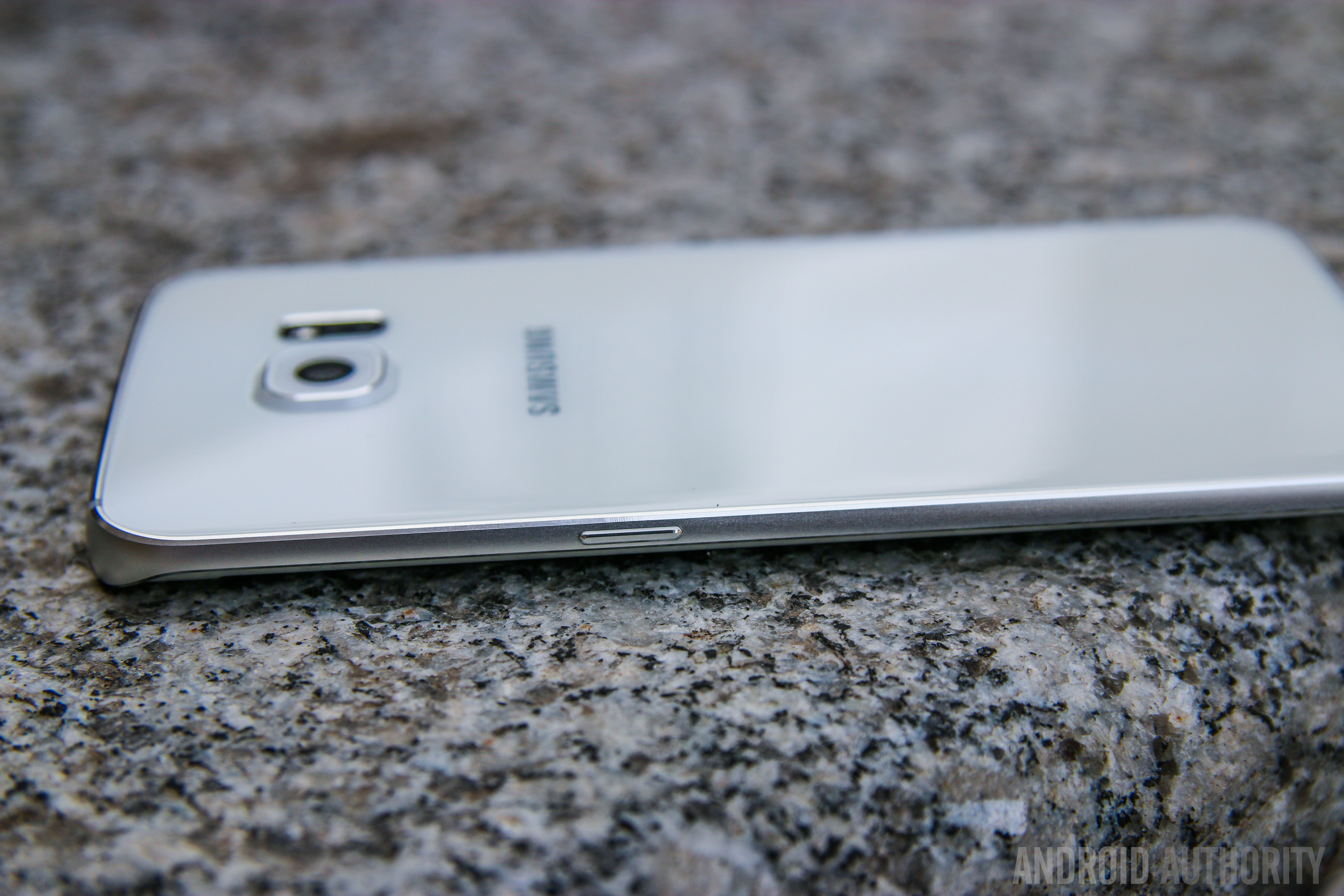 Samsung Galaxy S6 Edge-10