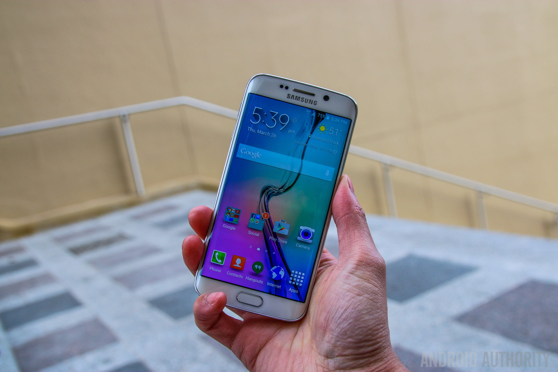 Samsung Galaxy S6 Edge-14