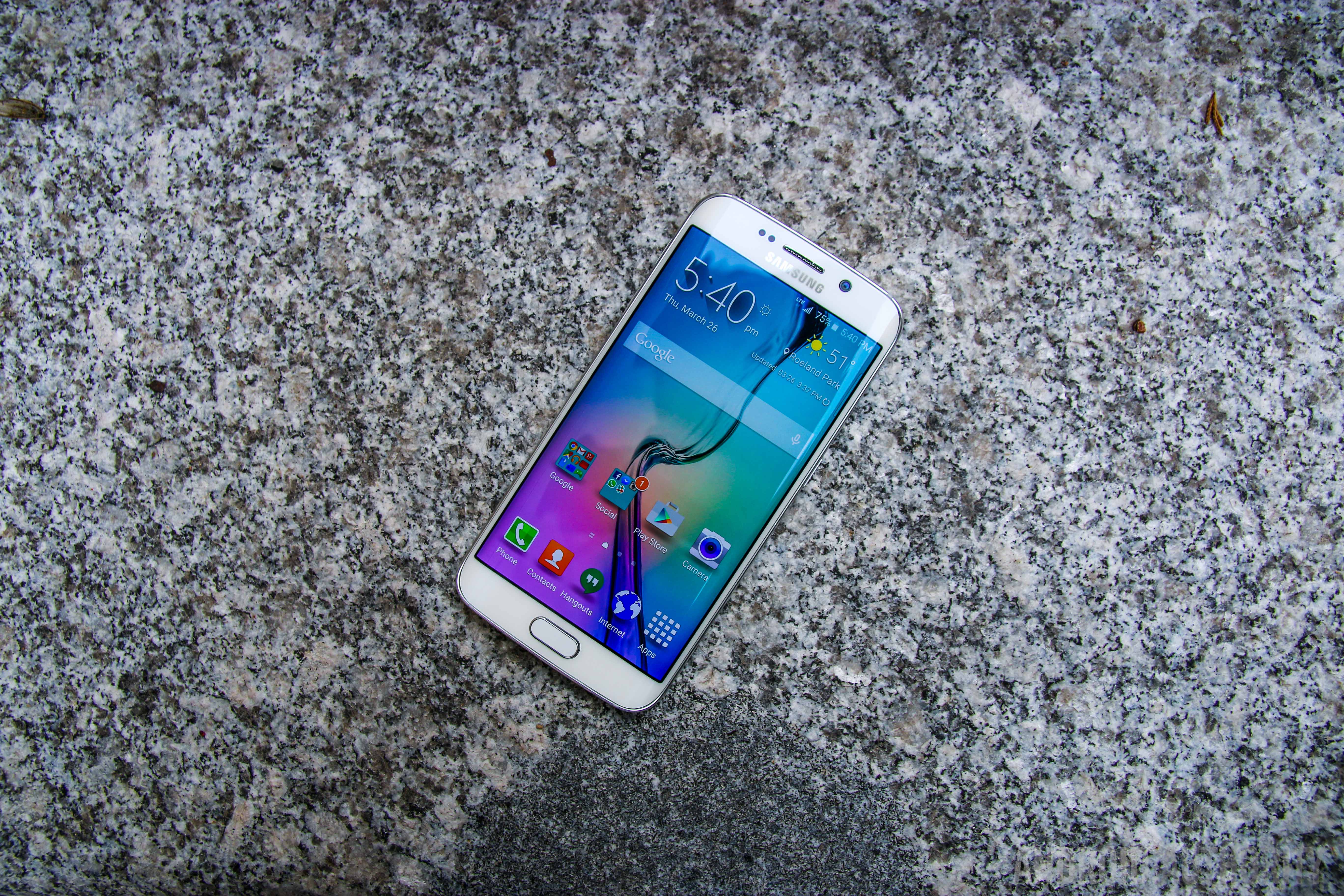 Samsung Galaxy S6 Edge-16
