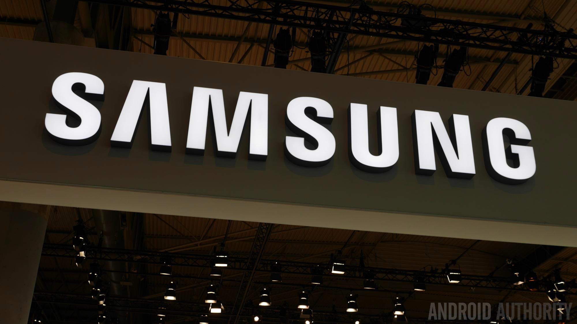 samsung logo mwc 2015 6