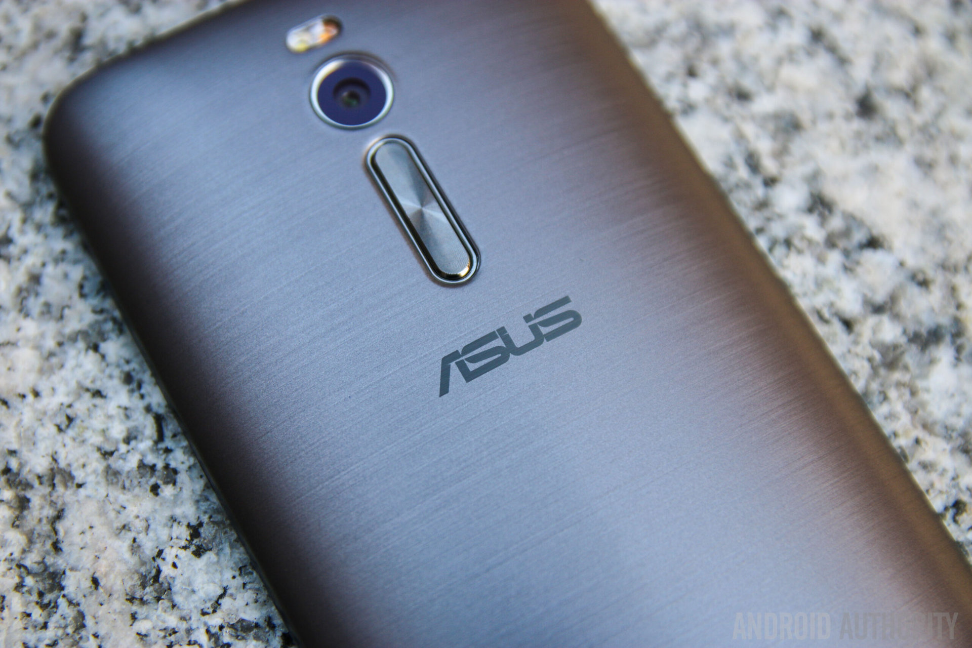 ASUS Zenfone 2-2