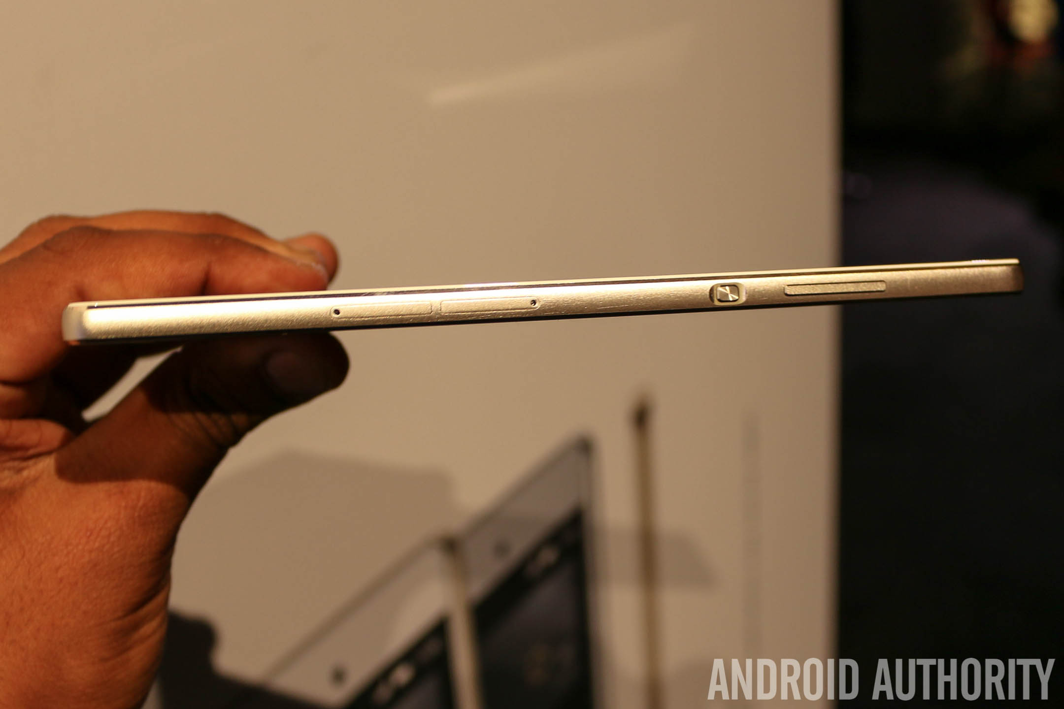 Huawei-Ascend-P8-Max-Hands-On6-aa-w
