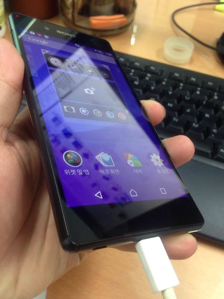 SONY-XPERIA-Z4-3