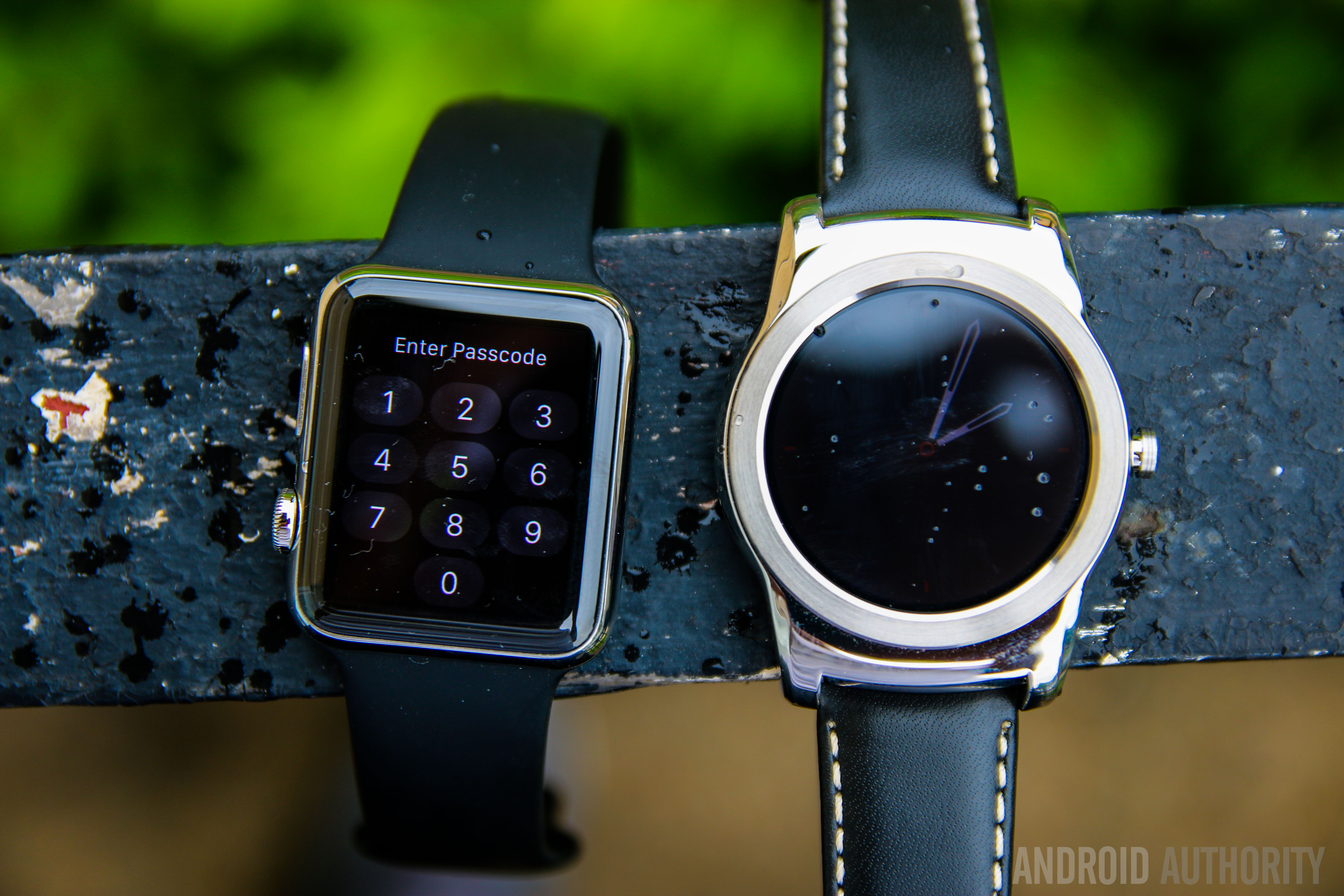 Android Wear Vs Apple Watch-1